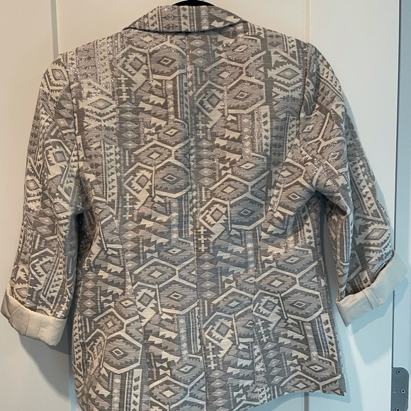 The Limited Gold and Cream Blazer - Picture 3 of 3